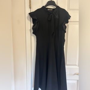 Bowtie Dress with Neck Ruffle. Sleeveless Swing Dress Vintage